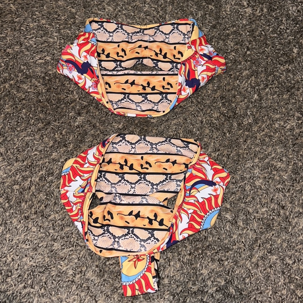 Reversible swimsuit - Picture 2 of 3